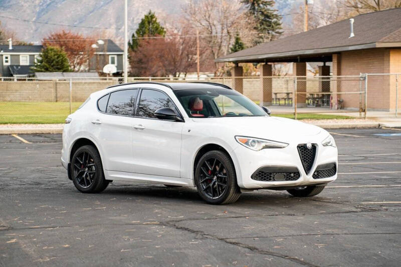 2021 Alfa Romeo Stelvio Ti Sport