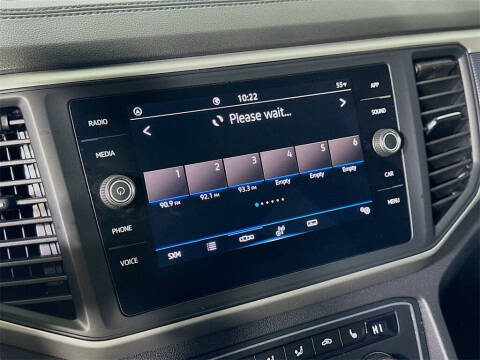 2021 Volkswagen Atlas Cross Sport V6 SE R-Line