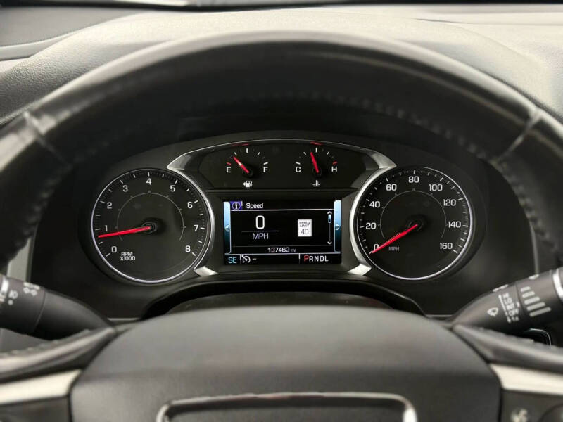 2017 GMC Acadia SLT-1