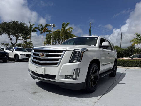 2018 Cadillac Escalade Luxury