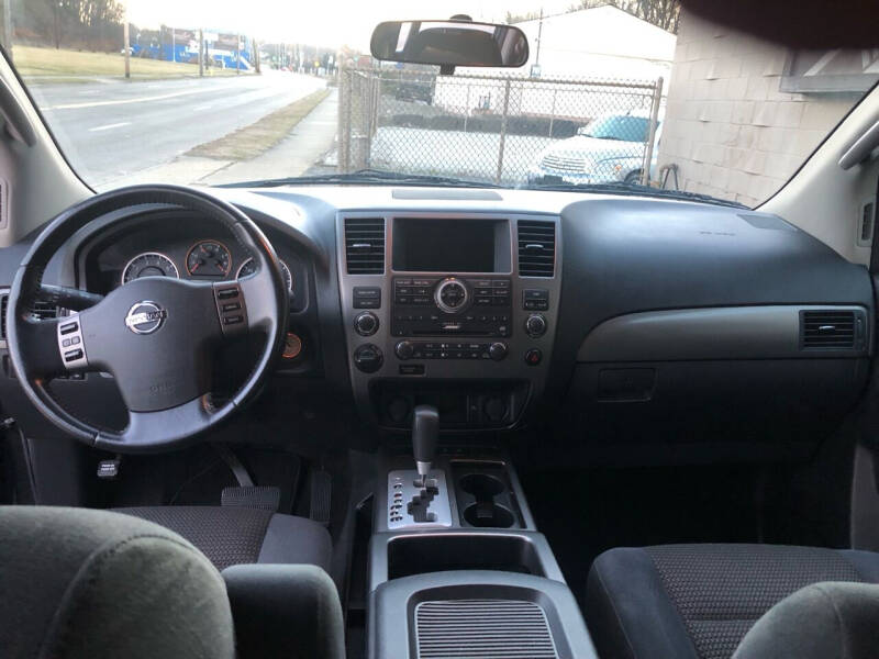 2010 Nissan Armada SE