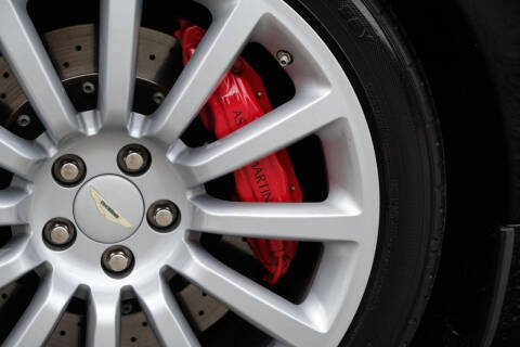 2003 Aston Martin V12 Vanquish