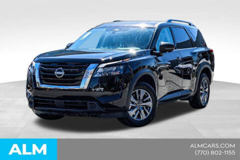 2024 Nissan Pathfinder SV