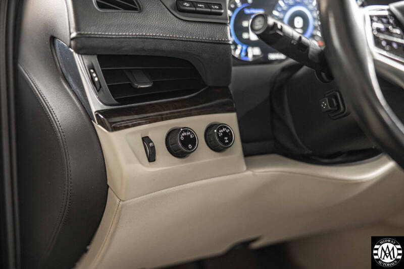 2018 Cadillac Escalade ESV Luxury