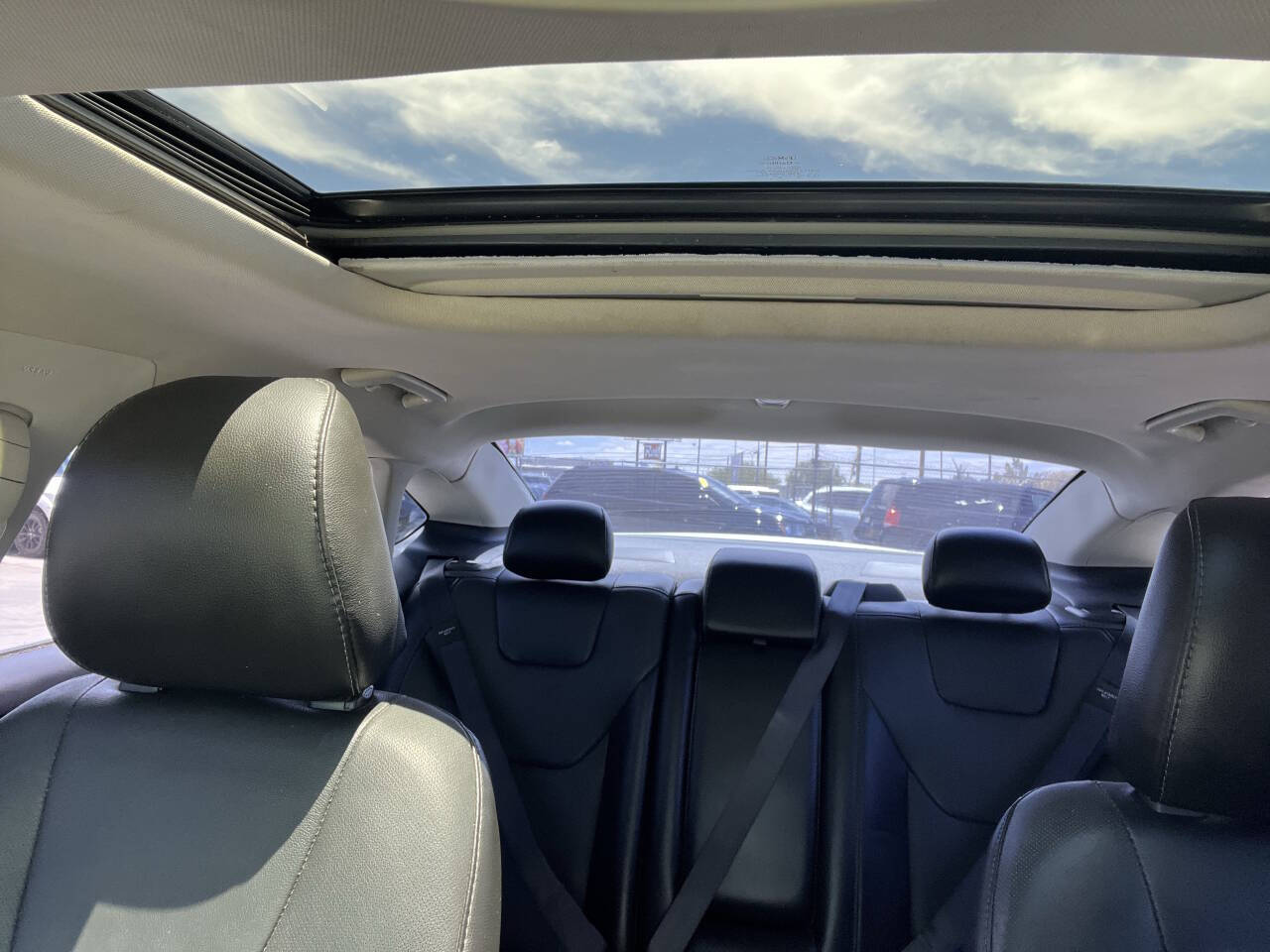 White 2015 Ford Fusion Titanium Titanium 4dr Sedan 20