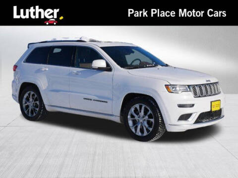 2019 Jeep Grand Cherokee for sale at Park Place Motor Cars in Rochester MN