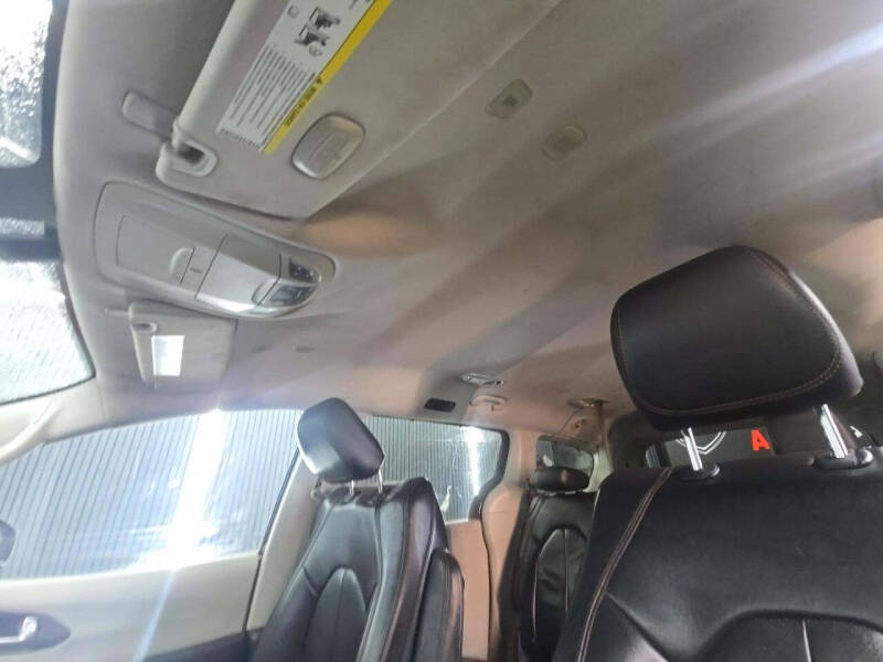 2018 Chrysler Pacifica Touring L