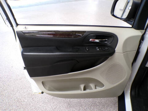 2016 Dodge Grand Caravan American Value Package