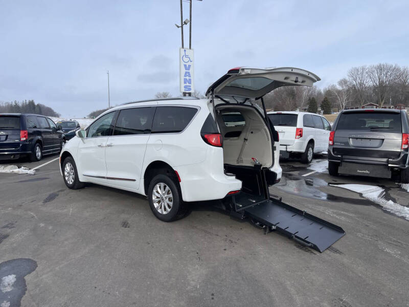2019 Chrysler Pacifica Touring L