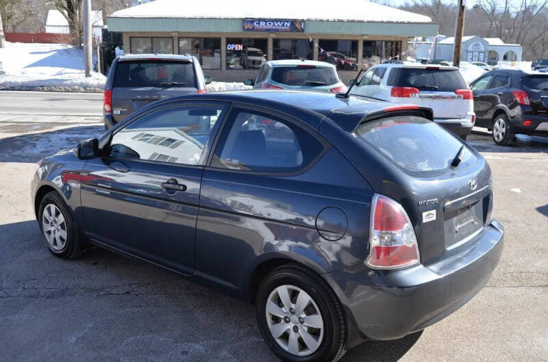 2011 Hyundai Accent GS