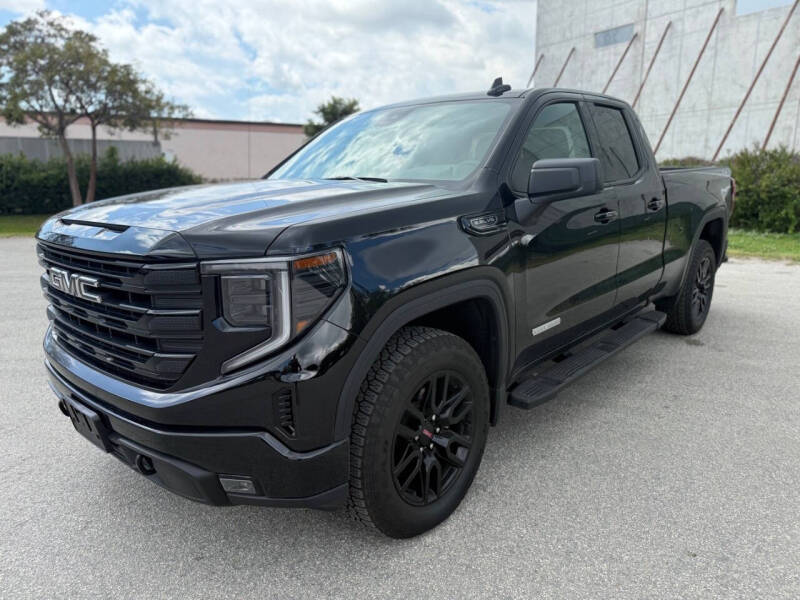 2025 GMC Sierra 1500 Elevation