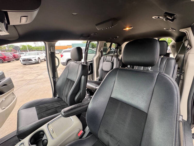 2017 Dodge Grand Caravan SXT