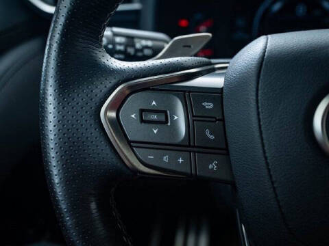 2022 Lexus LX 600 F SPORT Handling