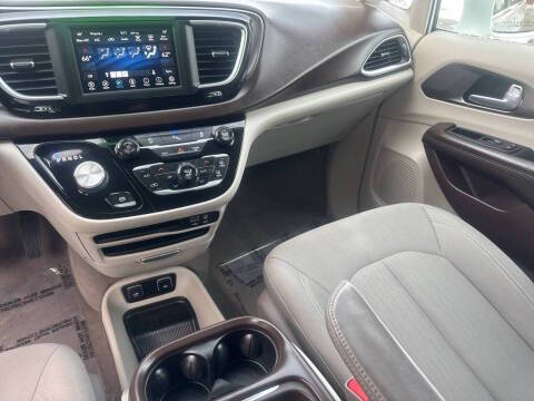 2018 Chrysler Pacifica Touring Plus