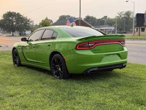 2017 Dodge Charger SXT
