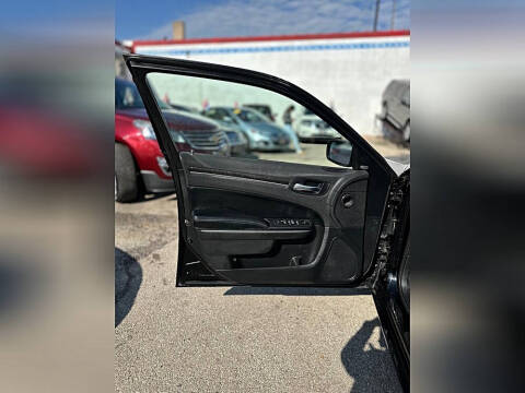 2011 Chrysler 300 Limited