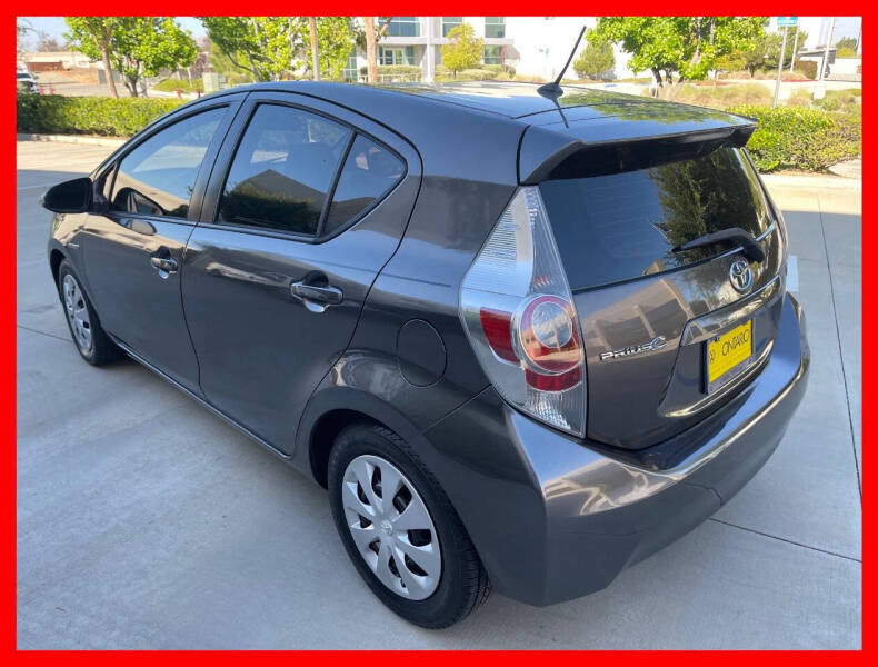 2012 Toyota Prius c Two