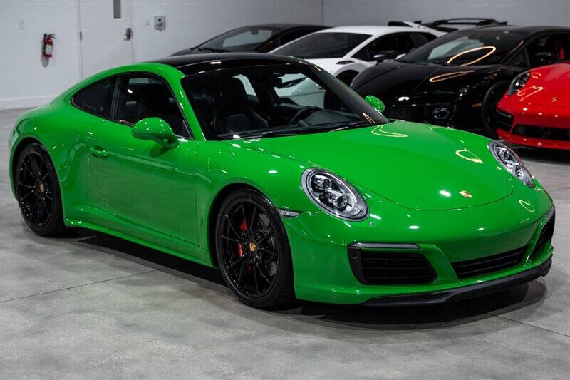 2017 Porsche 911 Carrera 4S