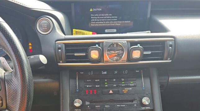 2017 Lexus IS 200t