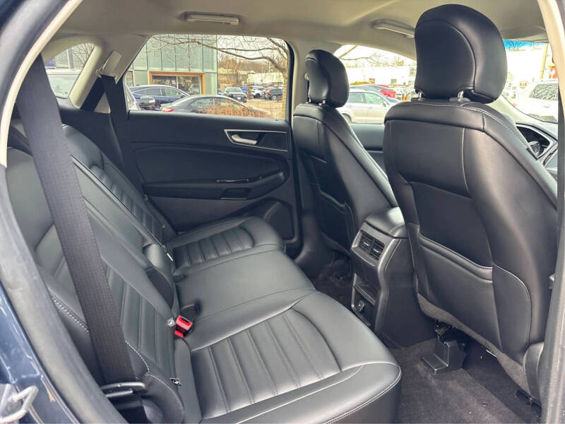 2019 Ford Edge SEL