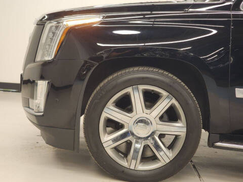 2019 Cadillac Escalade ESV Luxury