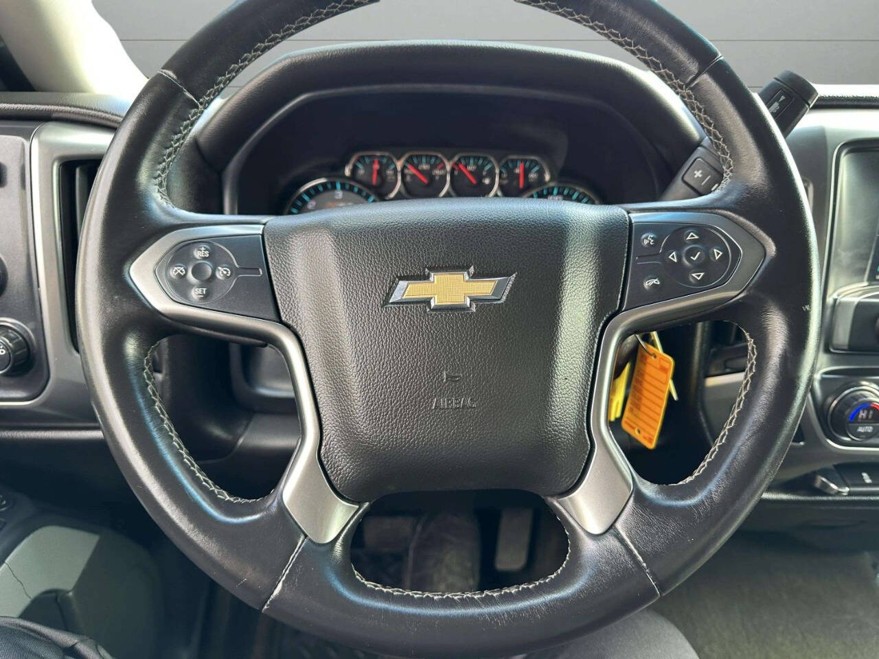 ChevroletSilverado 150035