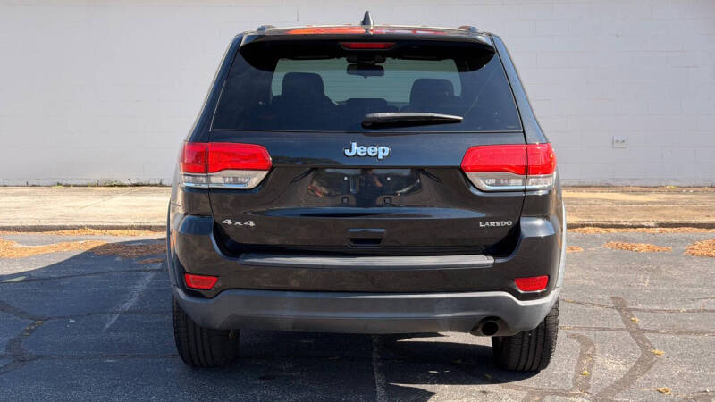 2016 Jeep Grand Cherokee Laredo