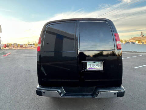 2018 Chevrolet Express 2500