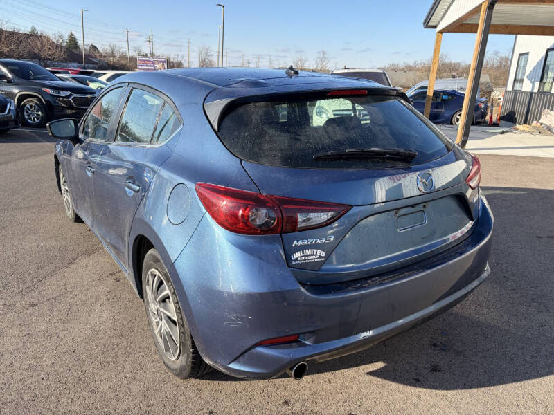 2017 Mazda MAZDA3 Touring