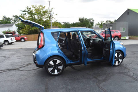 2016 Kia Soul +