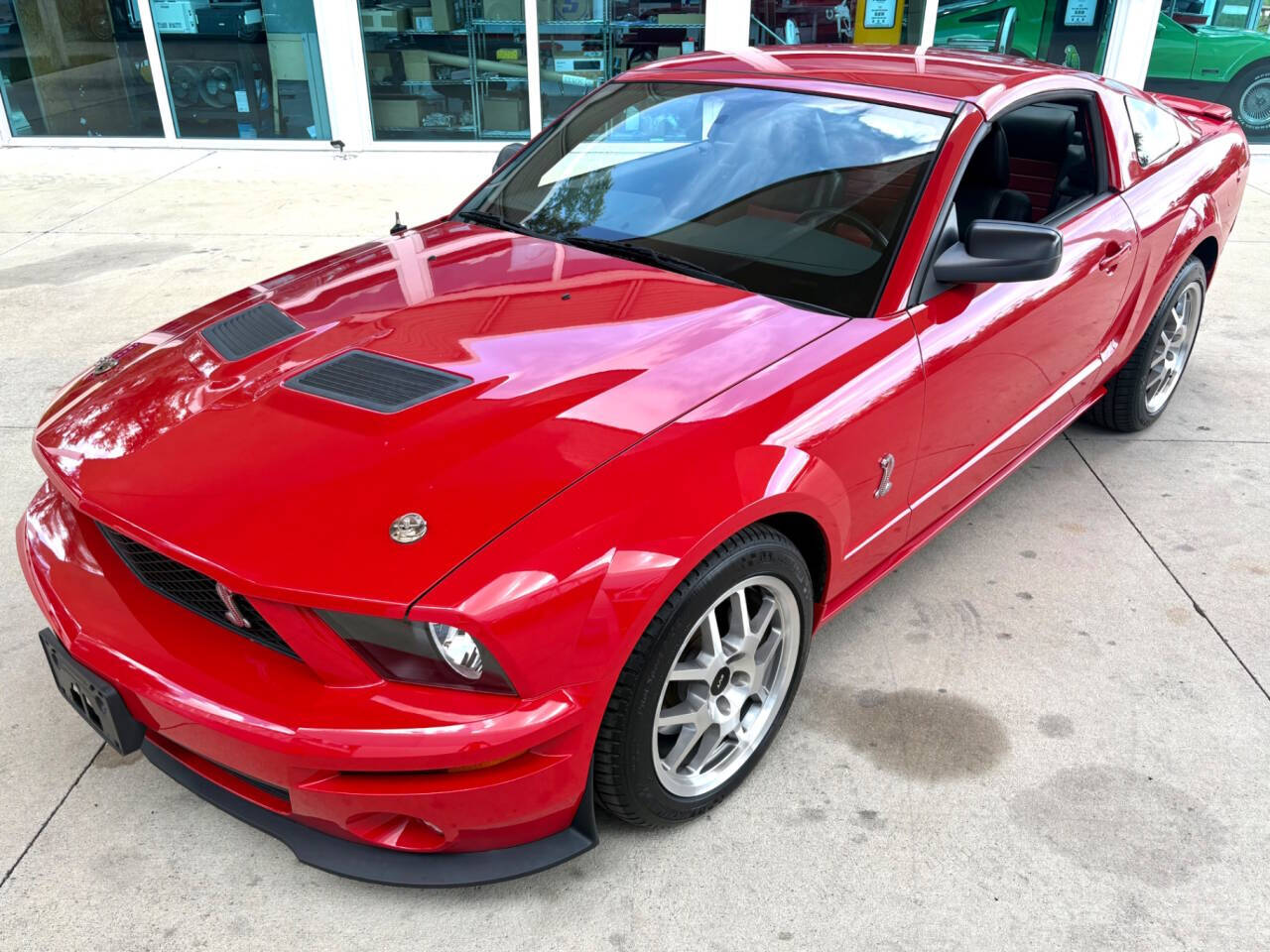 2006 Ford Mustang 31