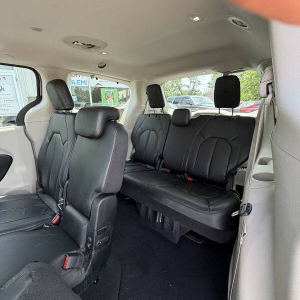 2018 Chrysler Pacifica Touring L