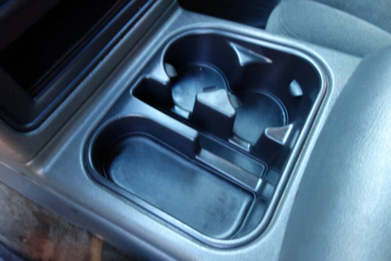 2005 Chevrolet Silverado 1500 LS