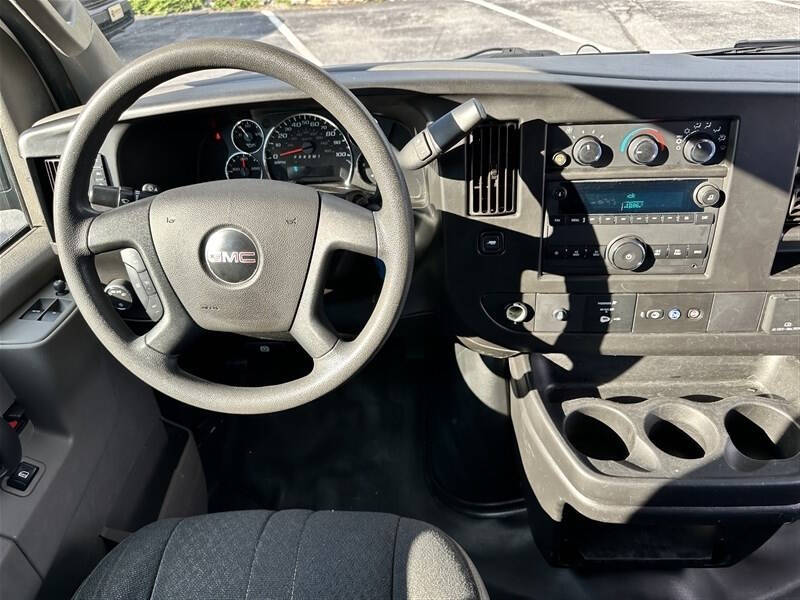 2021 GMC Savana 2500