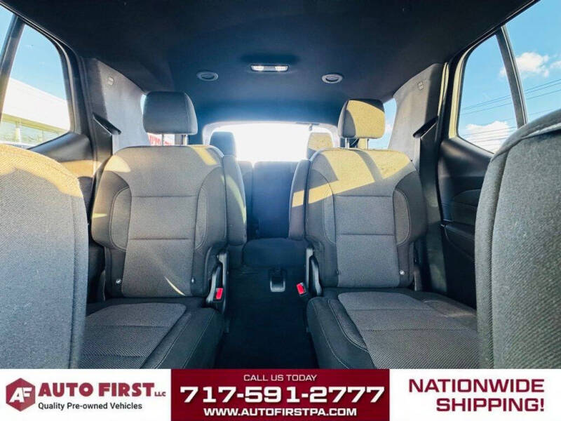 2022 Chevrolet Traverse LT Cloth