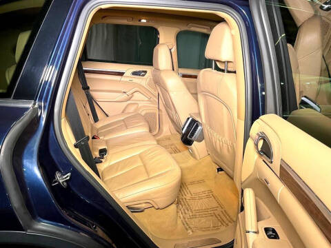 2011 Porsche Cayenne S Hybrid