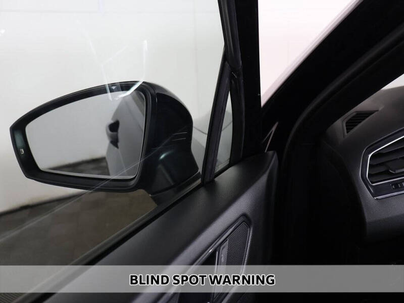 2022 Volkswagen Tiguan SE R-Line Black 4Motion