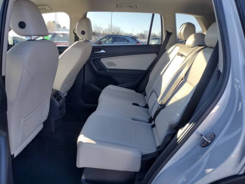 2018 Volkswagen Tiguan 2.0T SEL 4Motion