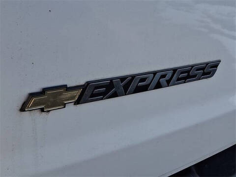 2023 Chevrolet Express 2500