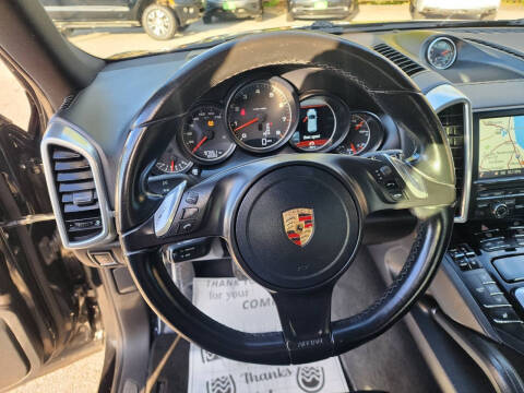 2014 Porsche Cayenne Platinum