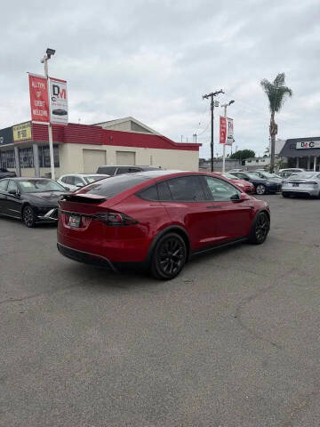 2025 Tesla Model X