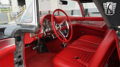 1957 Ford Thunderbird