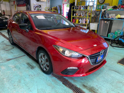 2014 Mazda MAZDA3 i SV