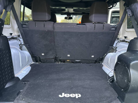 2014 Jeep Wrangler Unlimited Sahara