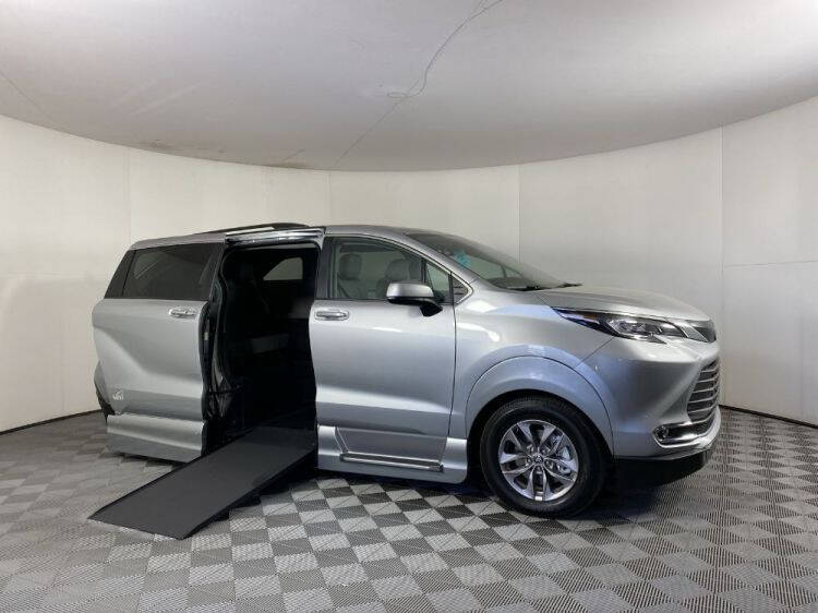 2022 Toyota Sienna
