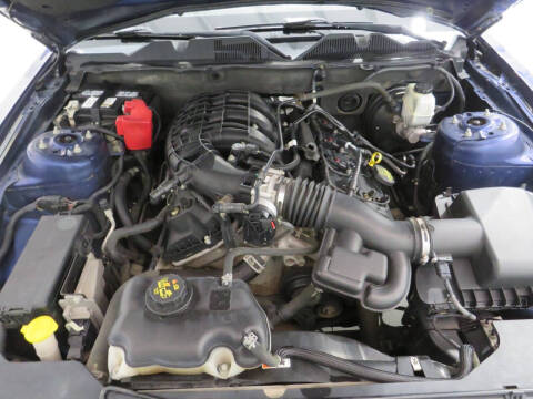 2011 Ford Mustang V6