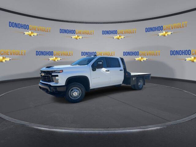 2026 Chevrolet Silverado 3500HD CC Work Truck