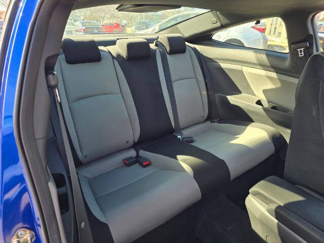 2017 Honda Civic LX-P