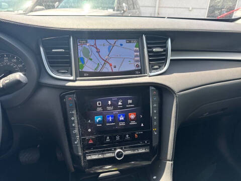2019 Infiniti QX50 Essential