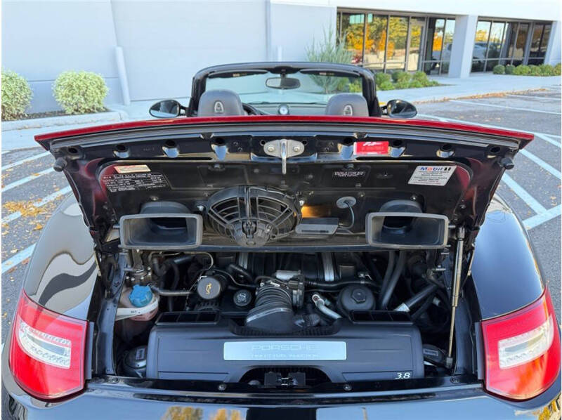 2010 Porsche 911 Carrera 4S